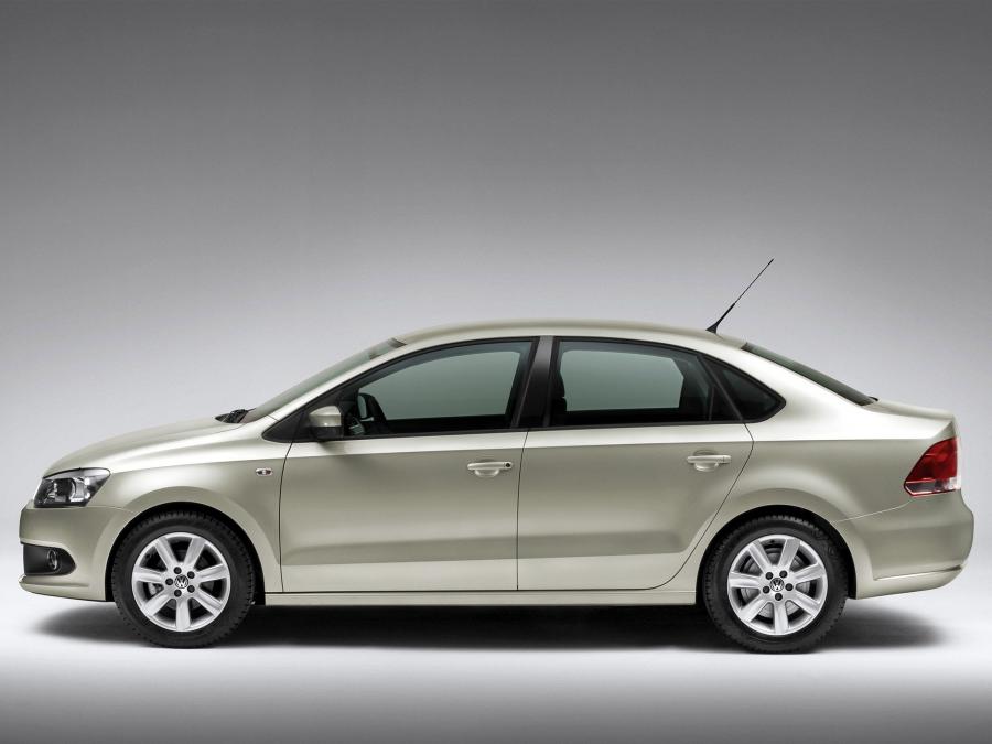  Volkswagen Polo Sedan 2010 года  (фото 56 из 123)